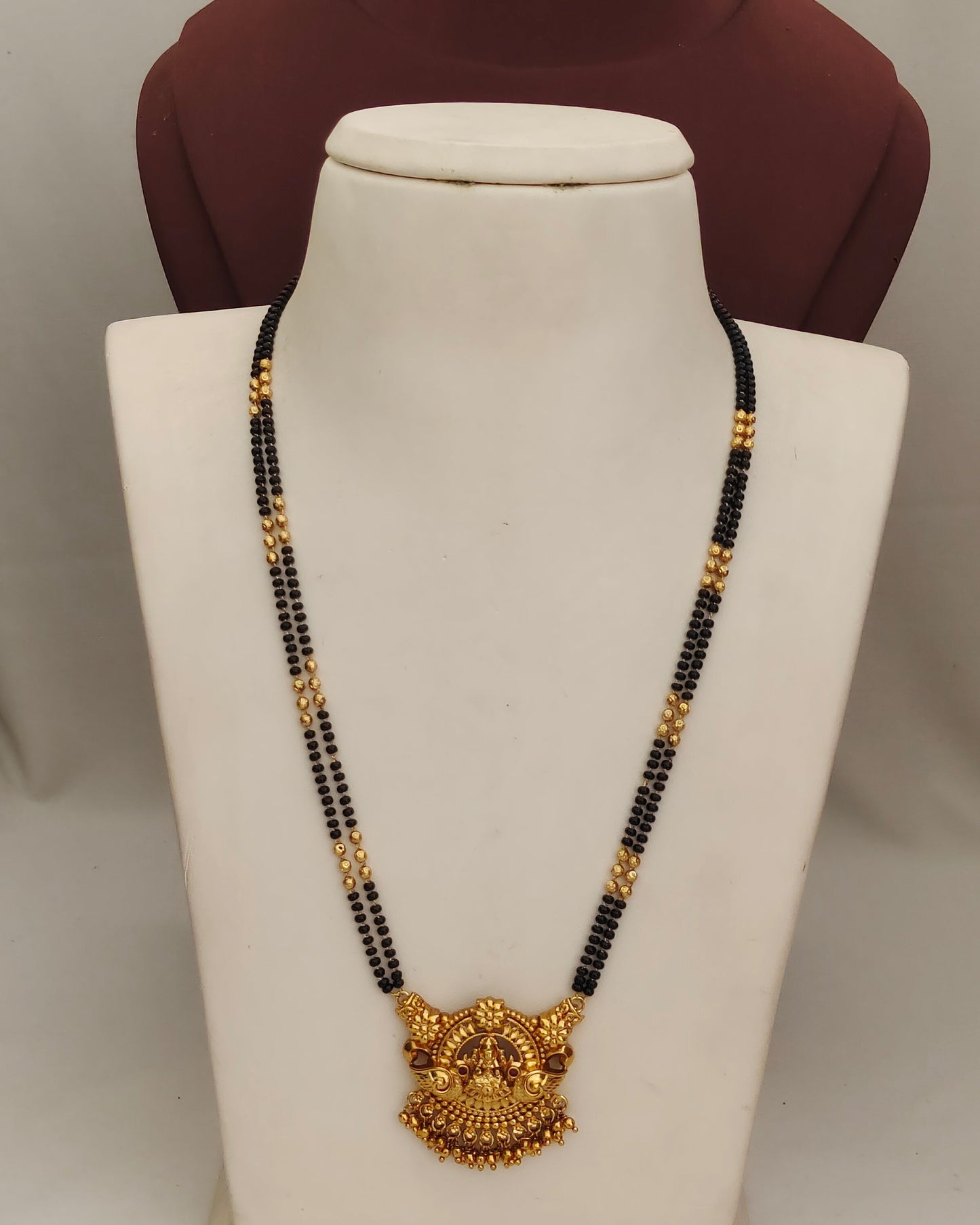 Black Bead