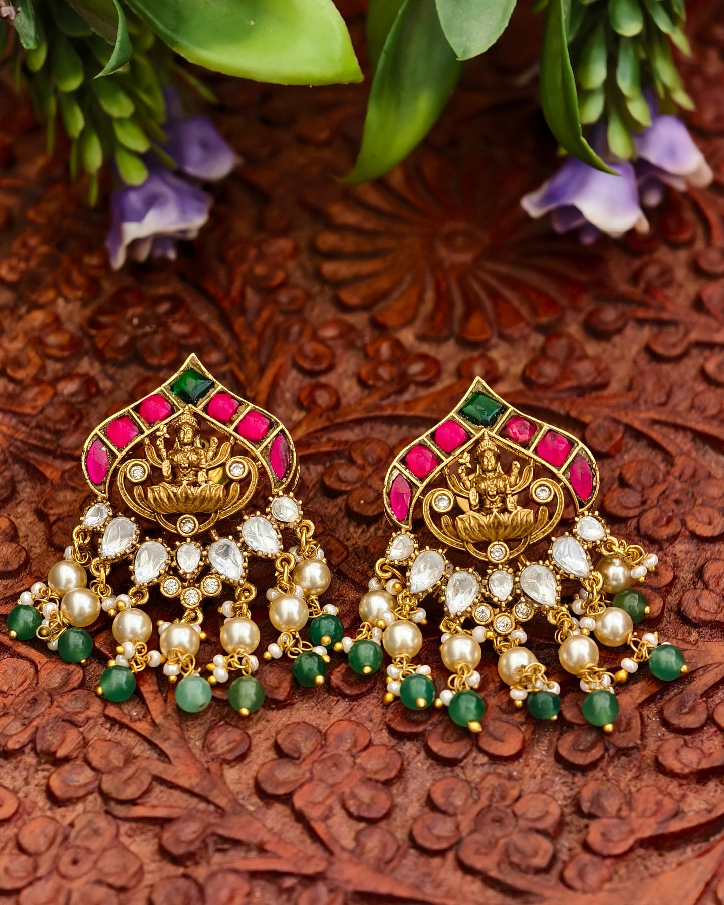 Kundan Studs
