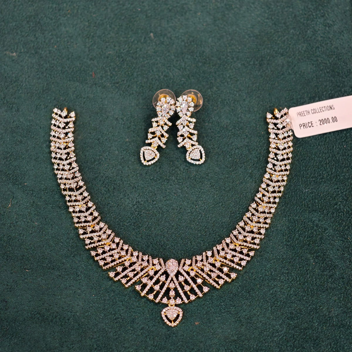 Diamondpolish Neckset