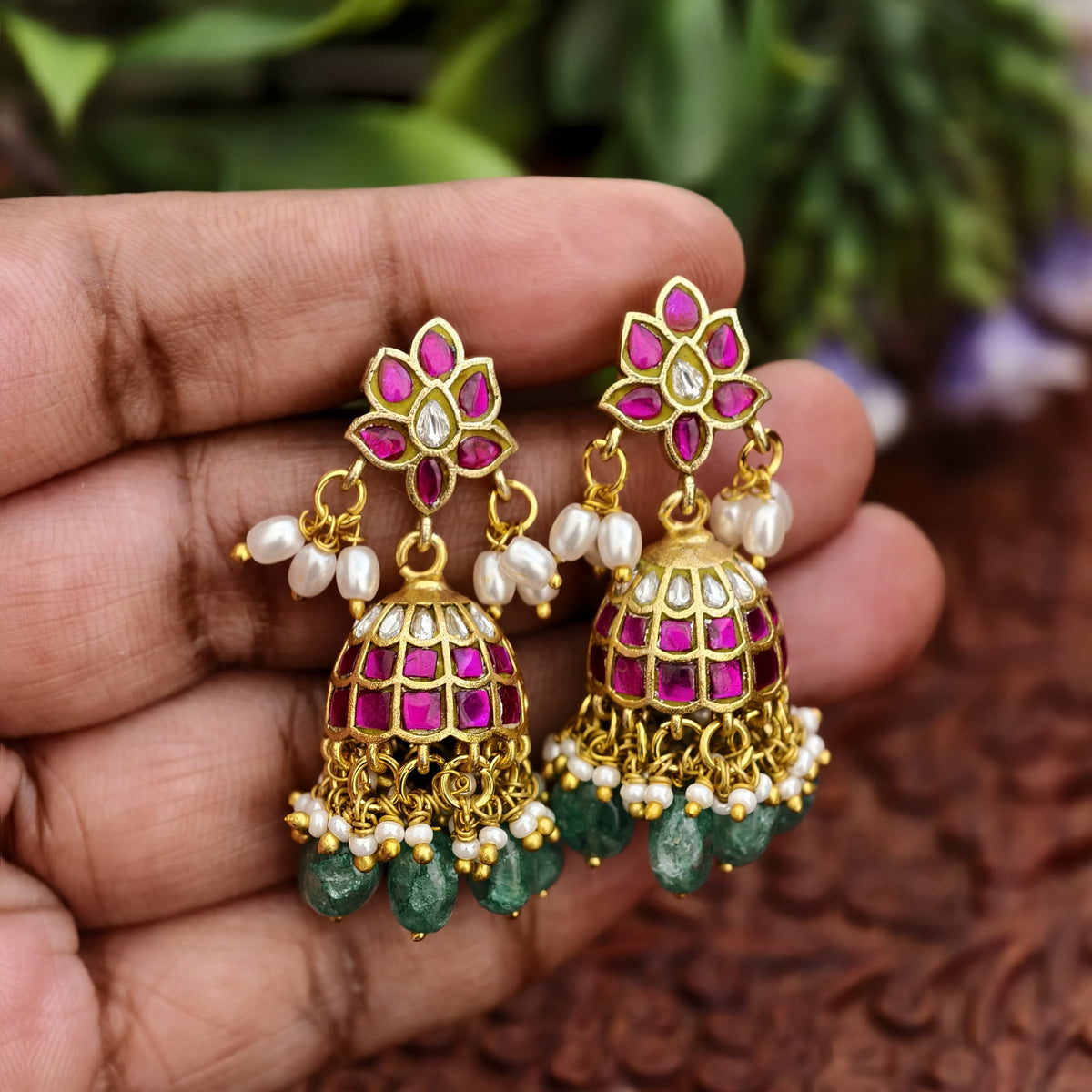 JADAUKUNDAN JHUMKAS