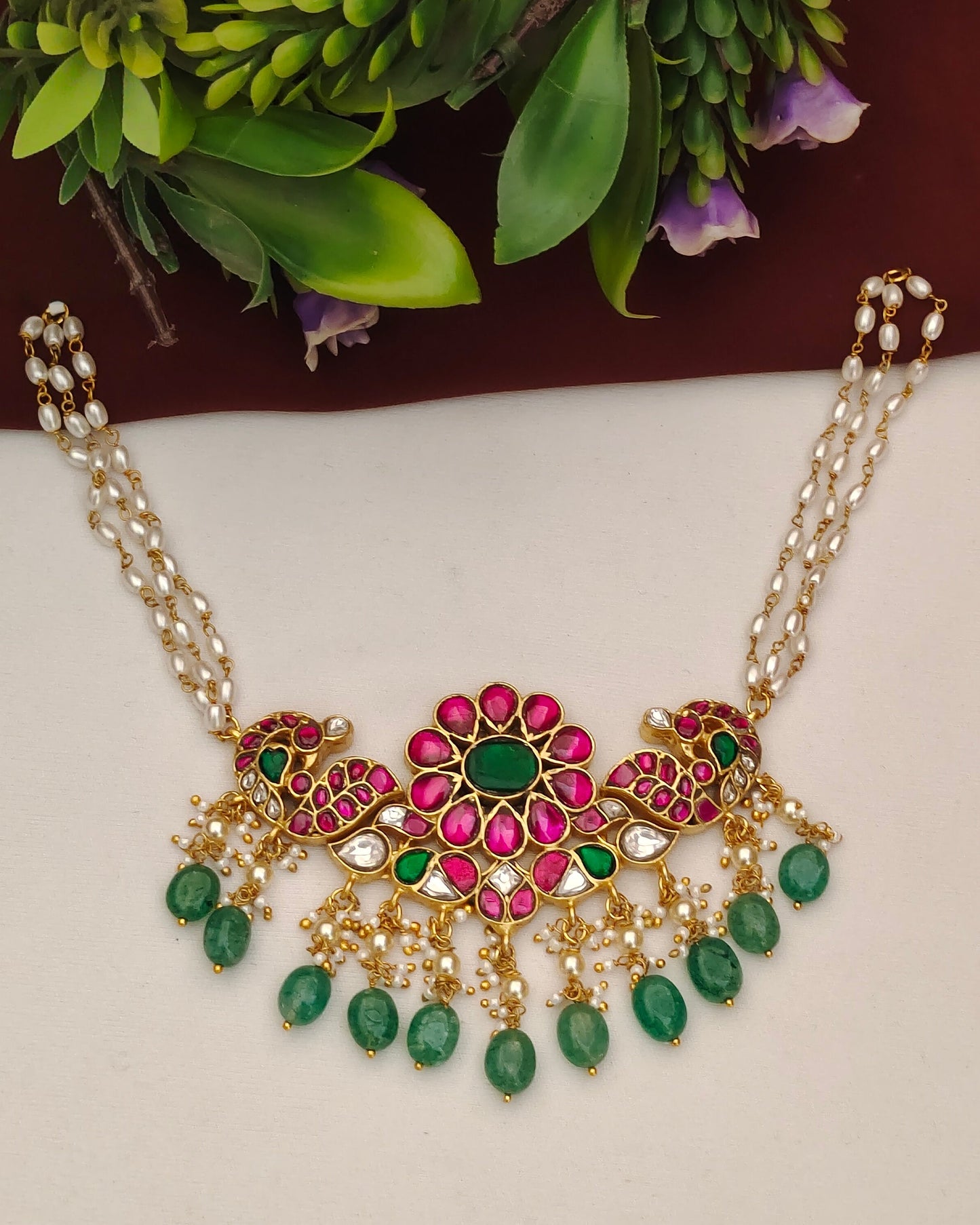 Jadau Kundan Choker