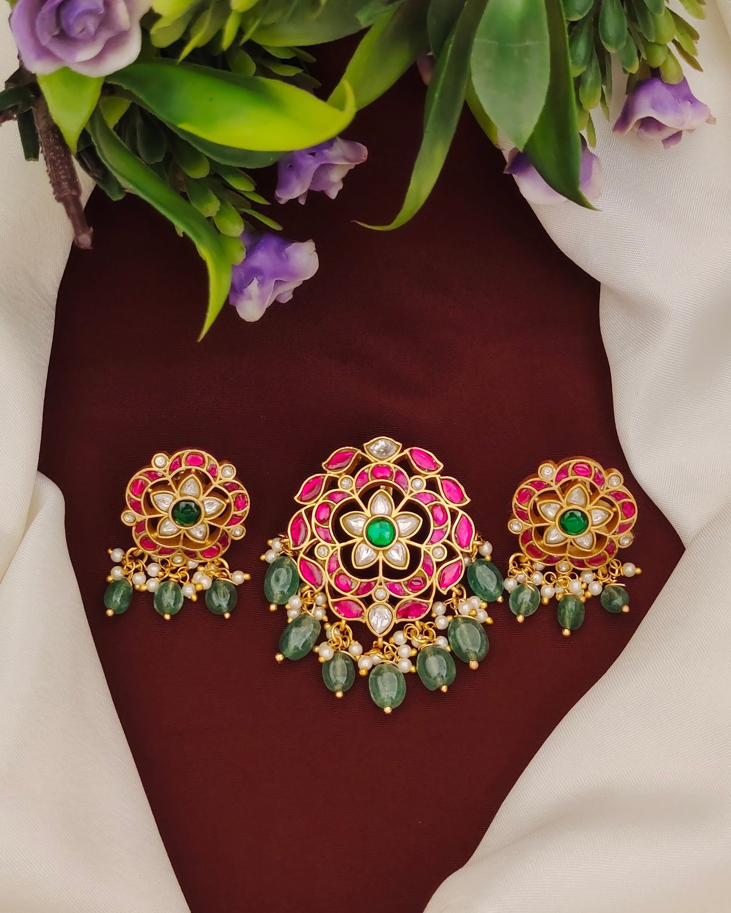 Kundan Pendant Set