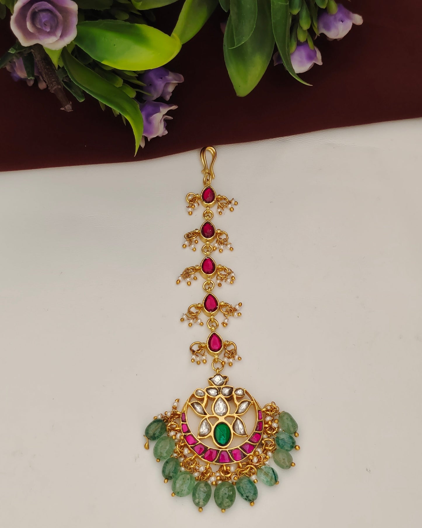 Jadau Kundan Tikka