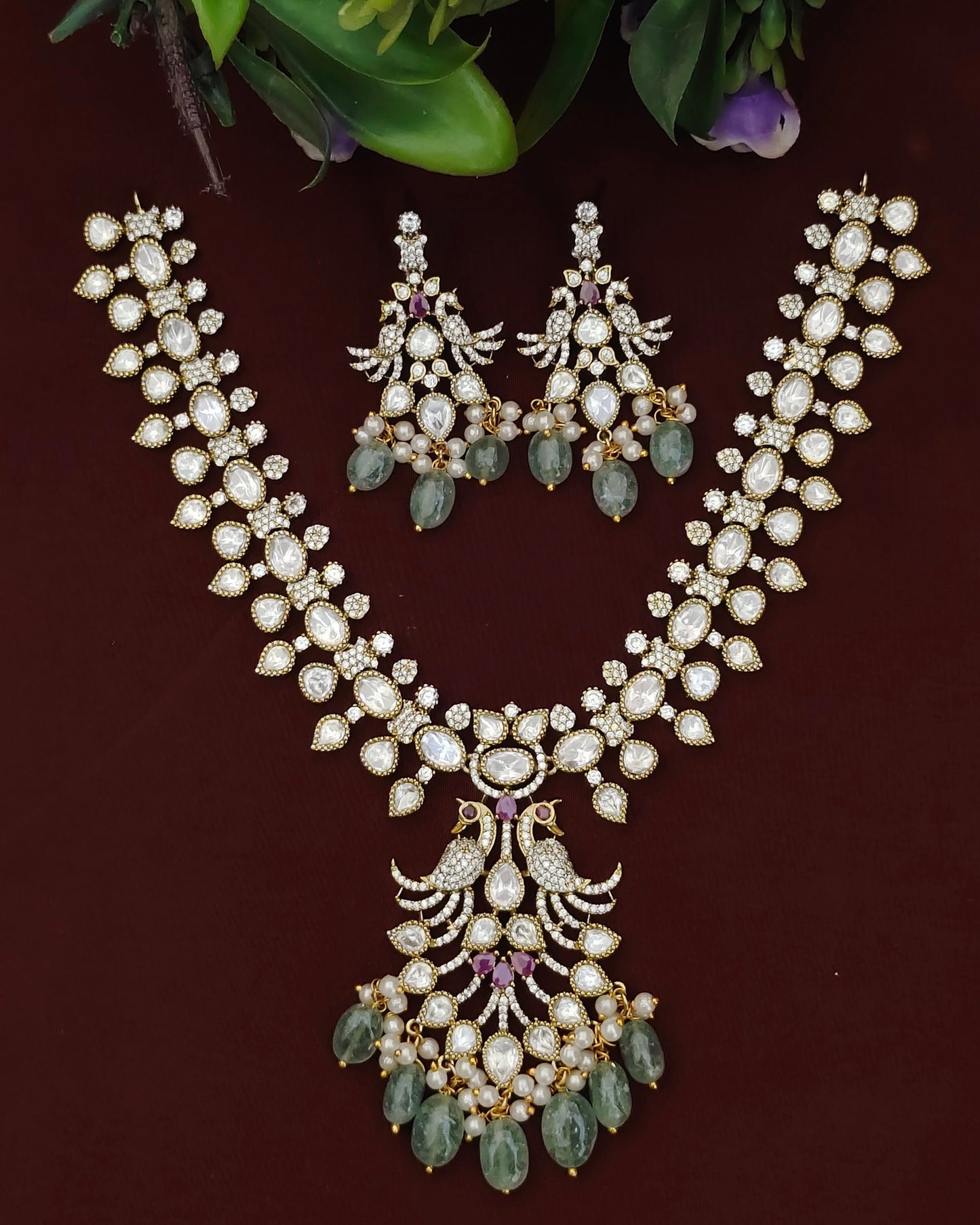 Victorian Neckset