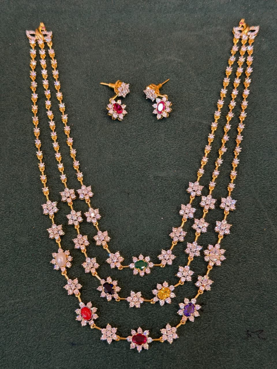 GJ LAYERED CHAIN