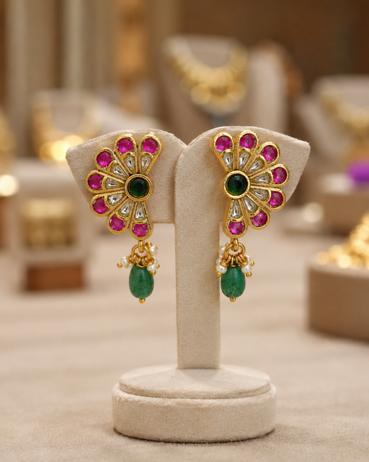 Kundan Studs