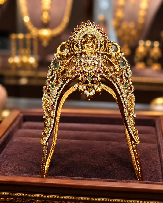 Antique Finish Vanki