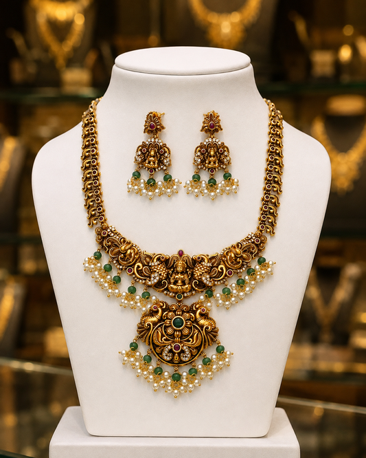 Antique Finish Neckset