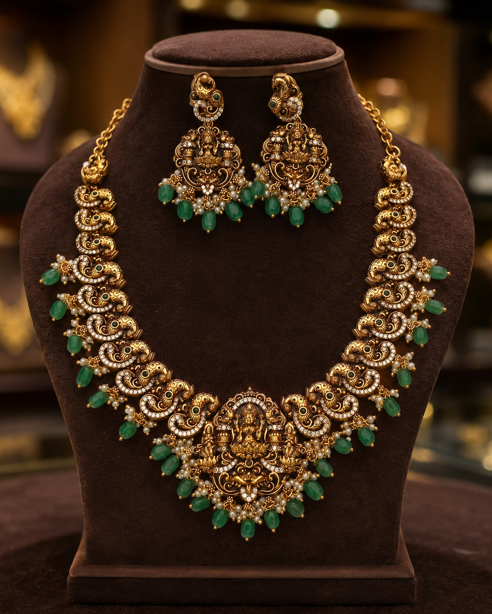 Antique Gold Finish Neckset
