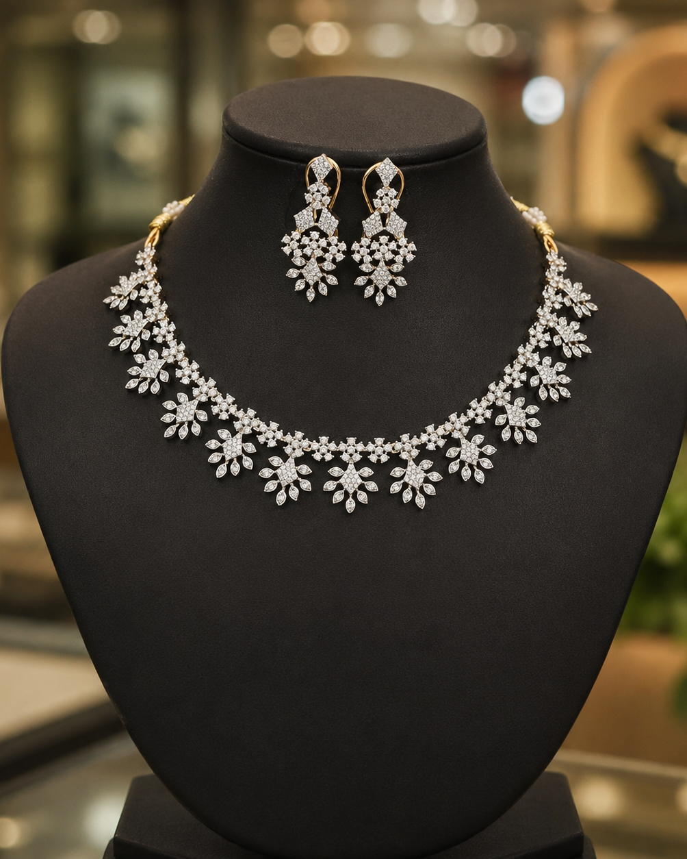 Diamond Finish Neckset