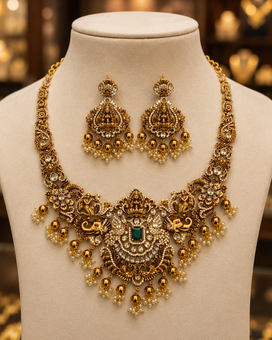 Antique Finish Neckset