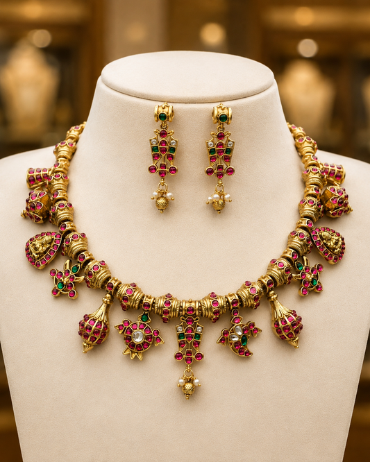 Kundan Neckset