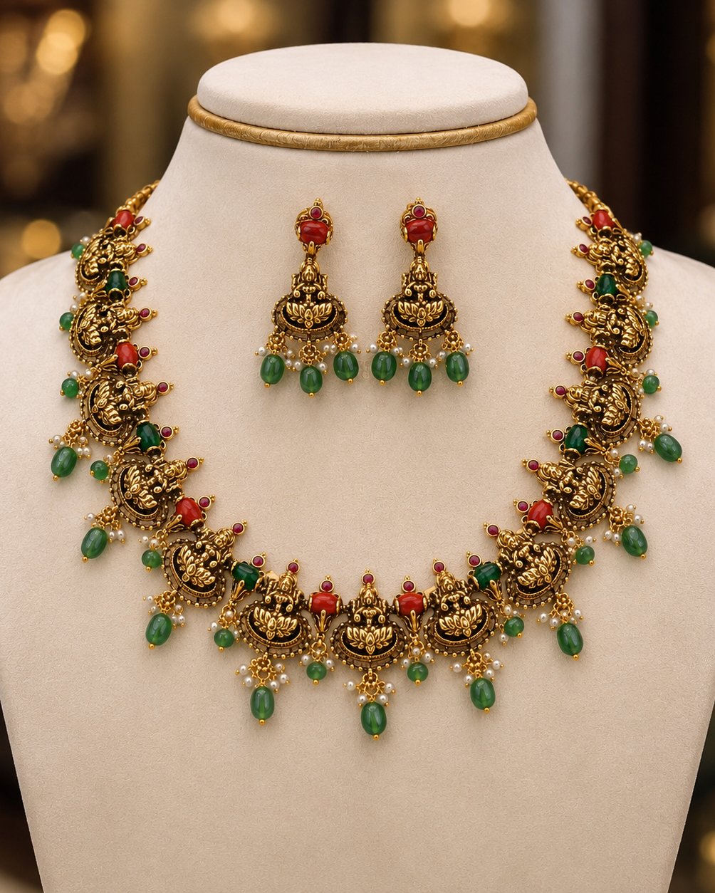 Antique Finish Neckset