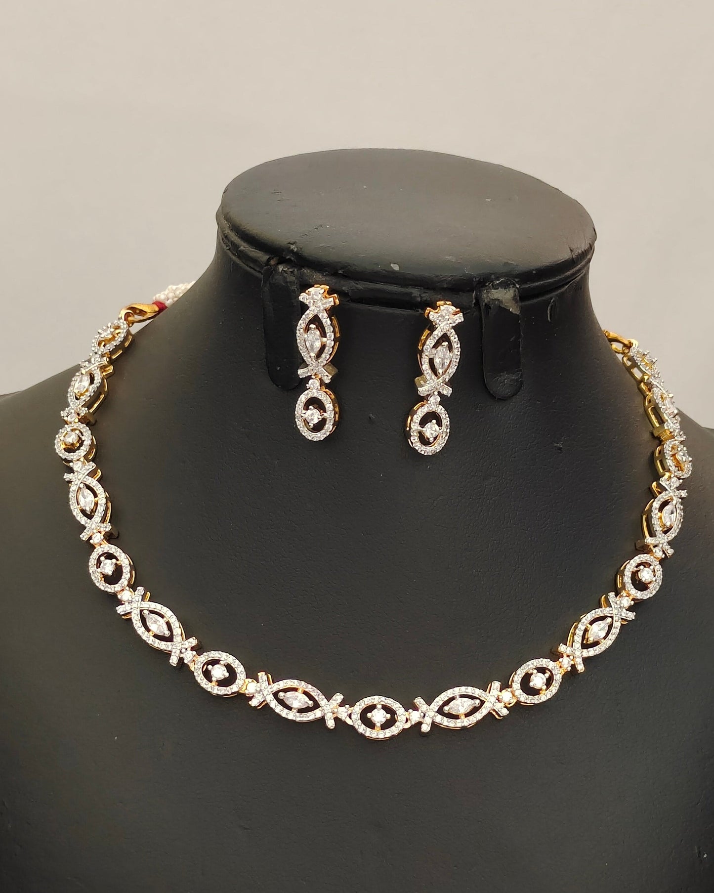 Dimond Finish Neckset