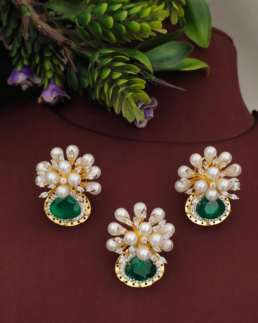 Emerald Pearl Pendant Set