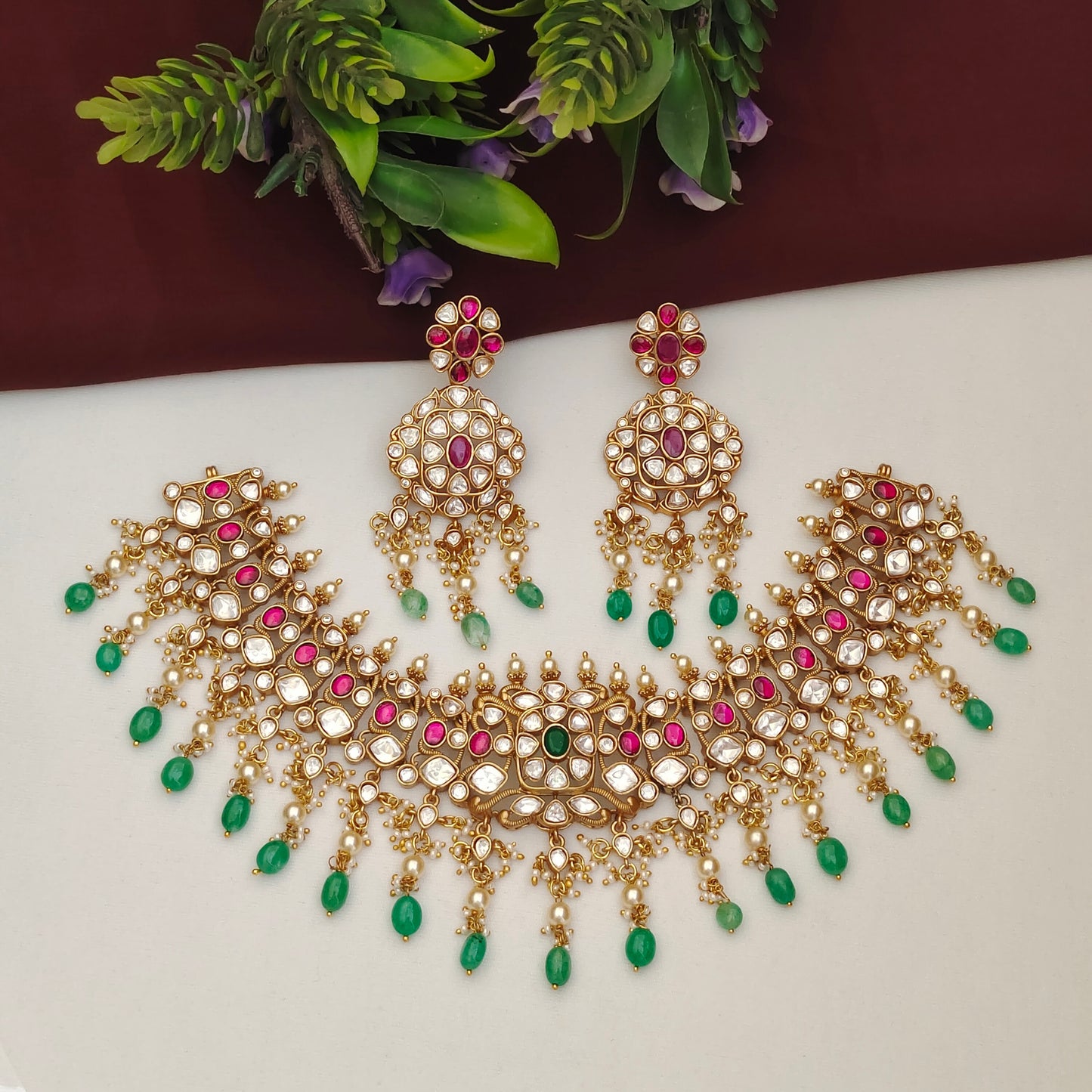 Kundan Neckset