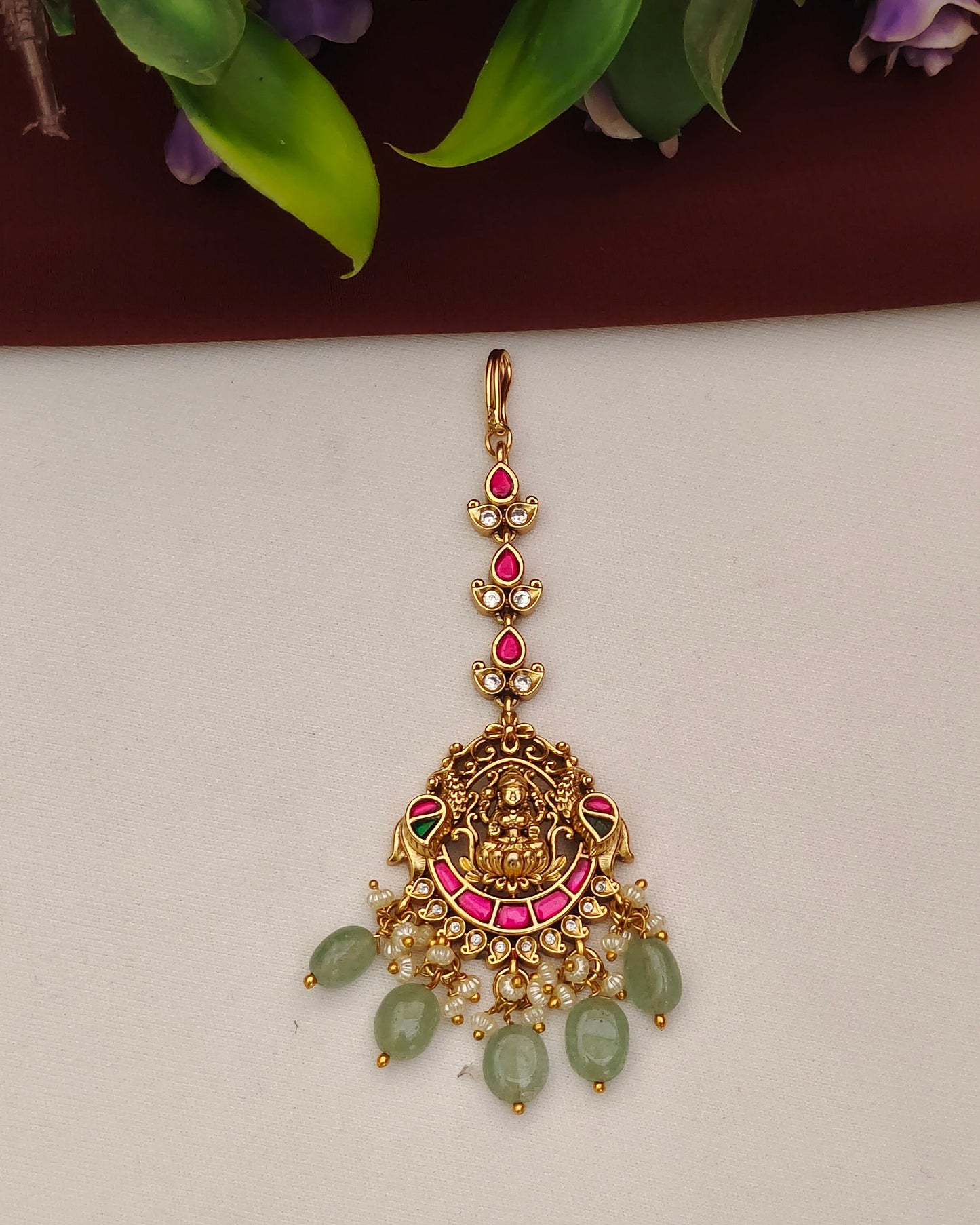Antique Finish Kundan Tikka