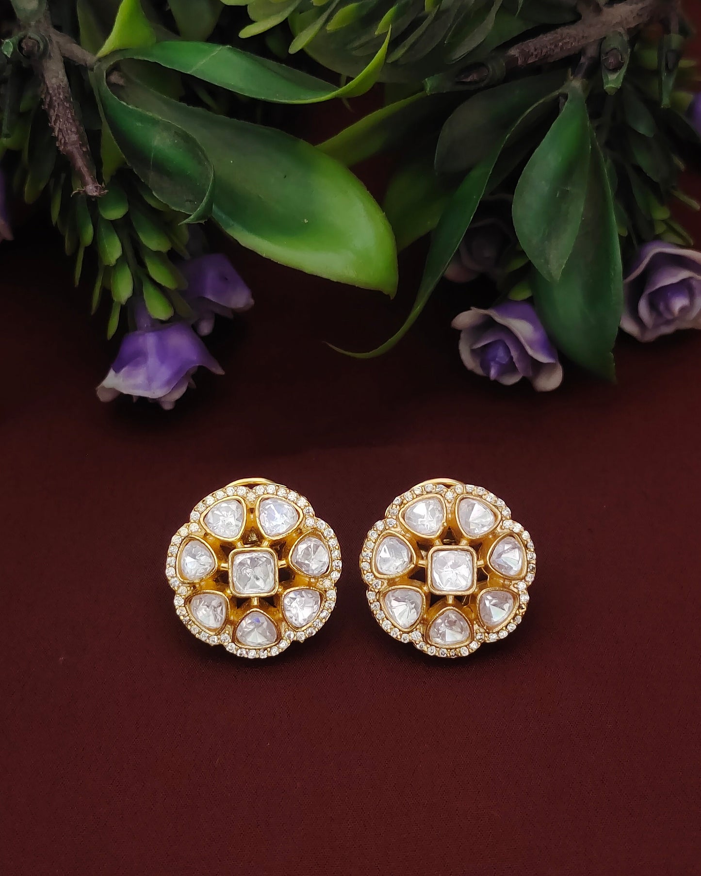 Kundan Studs