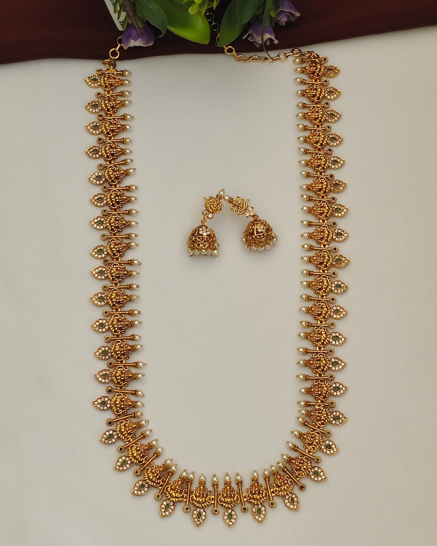 Antique Finish Long Haram