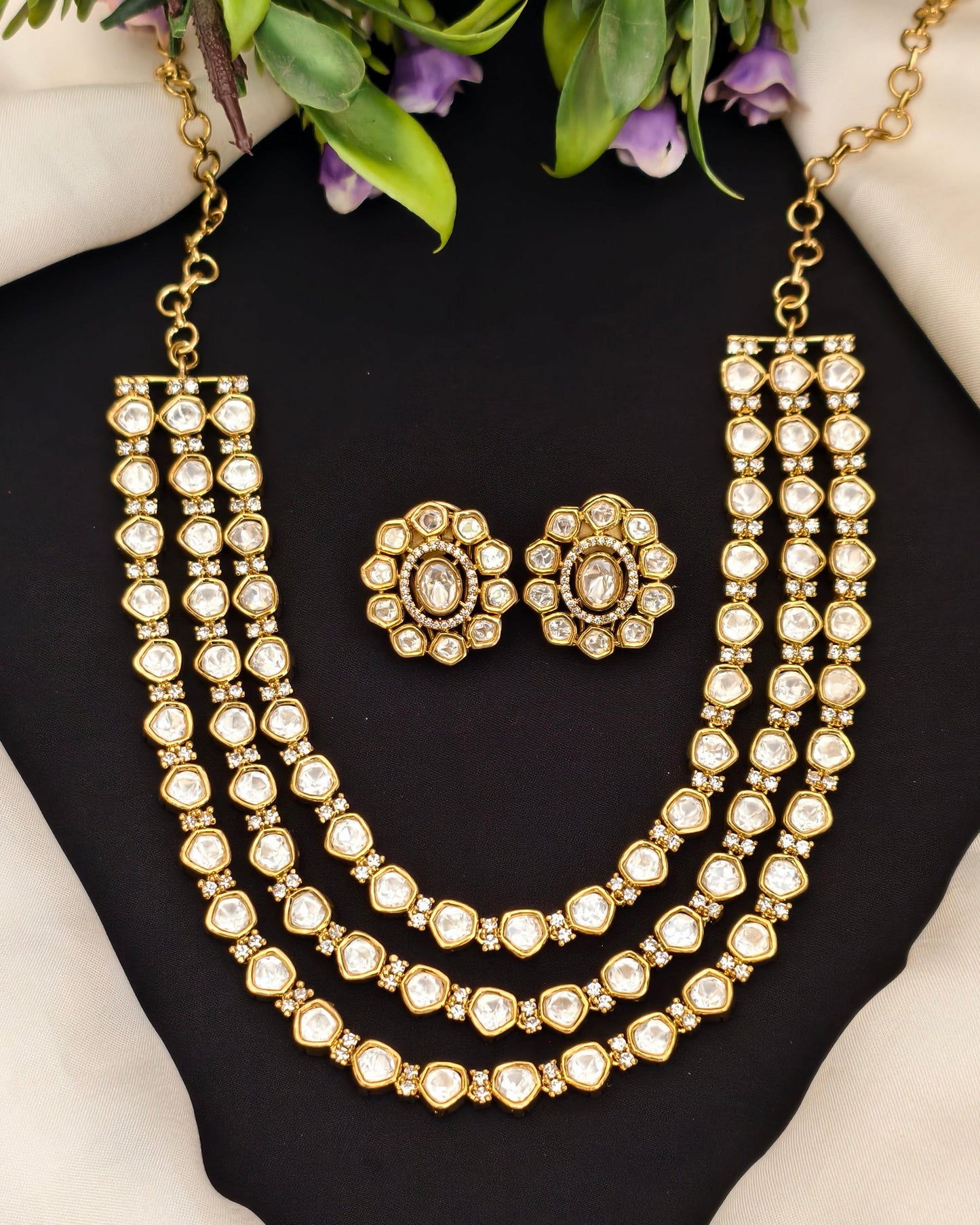 Kundan Stepchain
