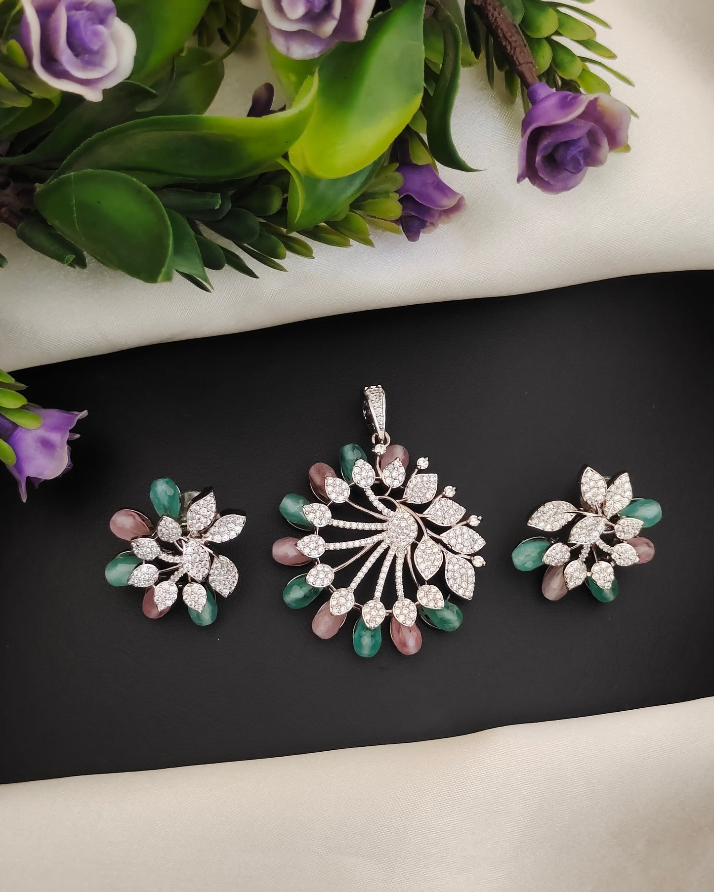 Silver AD Floral Pendant Set