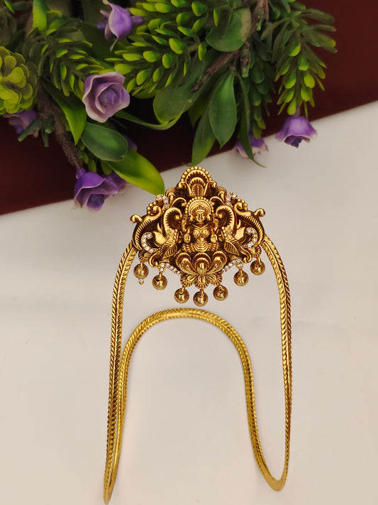 Antique Gold Finish Vanki